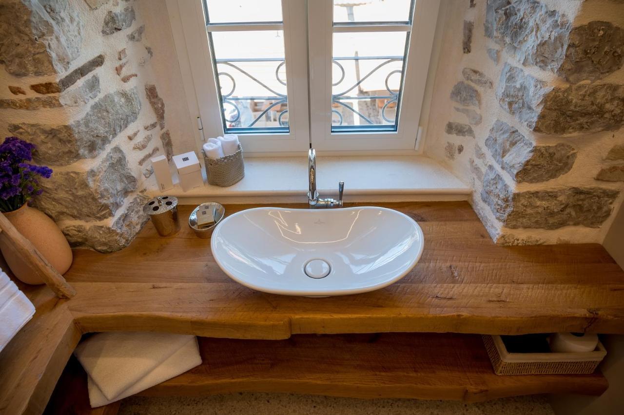 Apartments Hun Kotor Luaran gambar